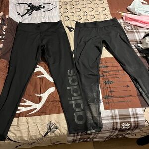 (2) EUC ADIDAS CLIMATE SIZE LARGE